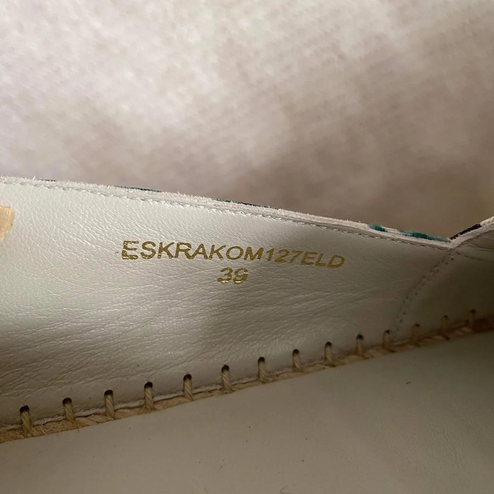 ✨Like New Burberry Floral Hodgeson Flat Espadrille